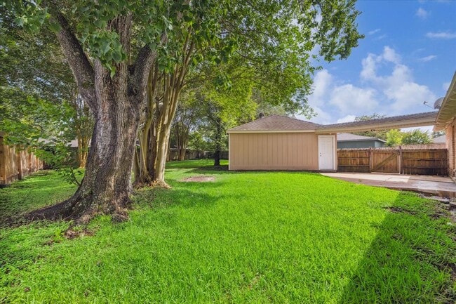 Building Photo - 13603 Woodchester Dr