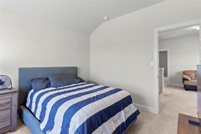 Building Photo - 113 Stone Crk Dr