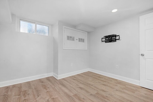 Building Photo - 2815 Orleans St