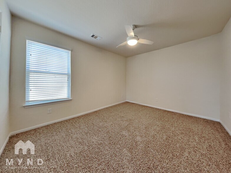 Building Photo - 15315 Signal Ridge Way