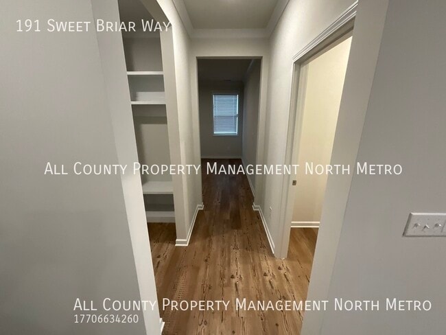 Building Photo - 191 Sweet Briar