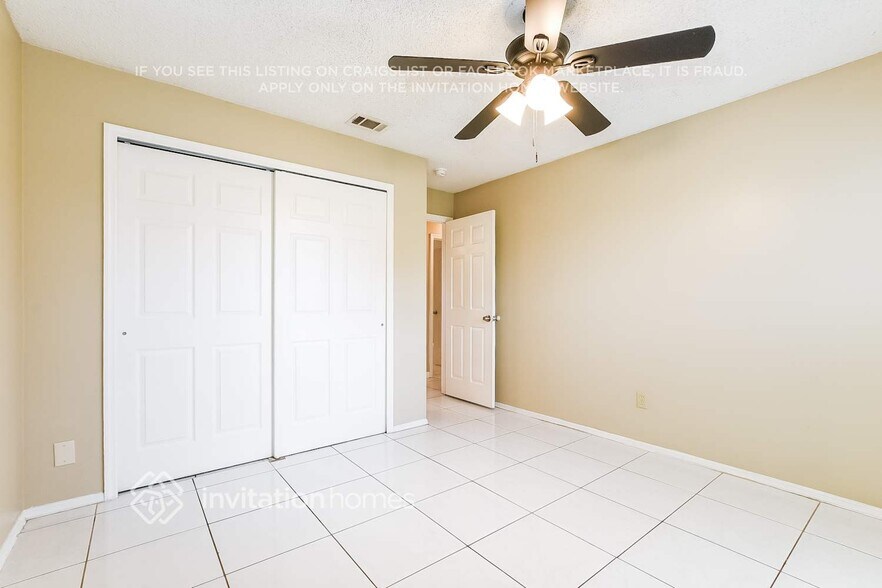 Building Photo - 156 Honeywood Dr