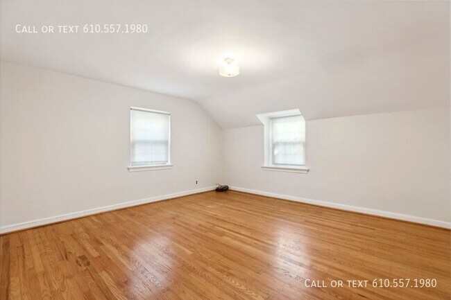 Building Photo - 544 Prescott Rd