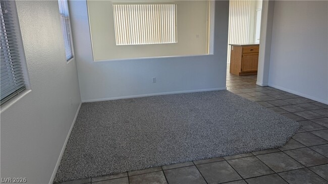 Building Photo - 2424 Predera Ave