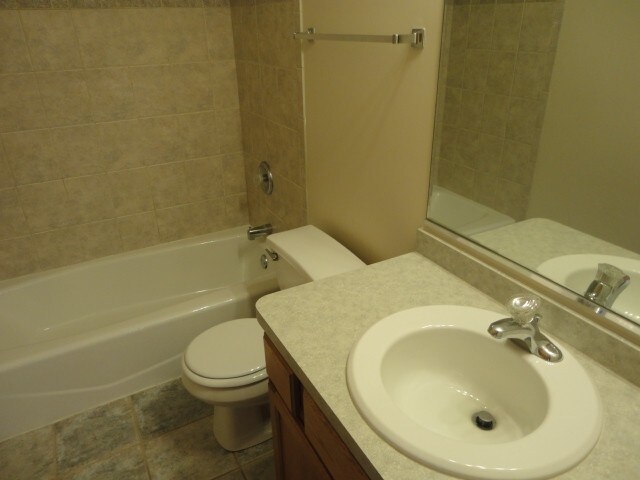 Building Photo - 8058 W Rosebury Dr
