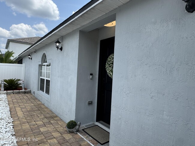 Building Photo - 3539 Alec Dr