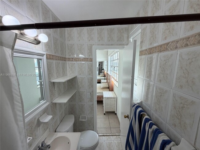 Building Photo - 301 86th St