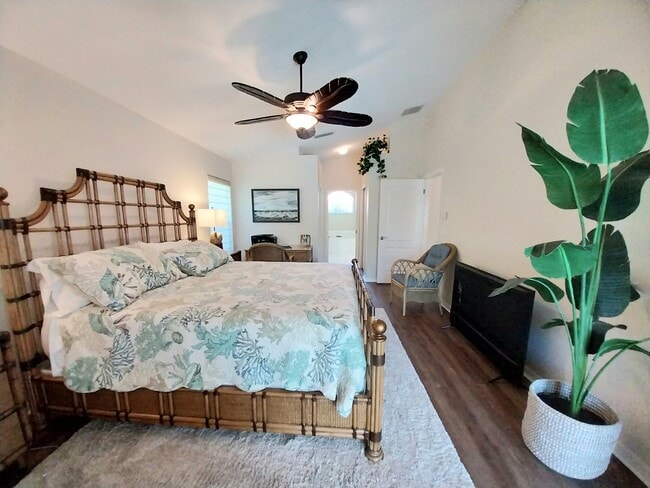 Building Photo - 4176 Hearthstone Dr