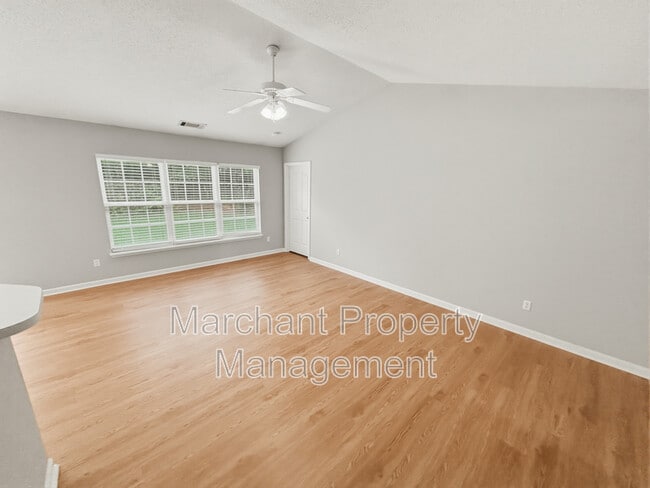 Building Photo - 776 Waterbrook Ln