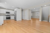 Building Photo - 7 Gorham St