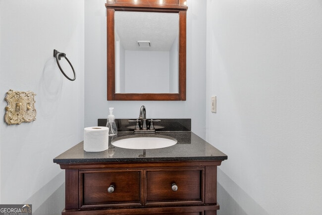 Building Photo - 5205 Maltdie Ct NE