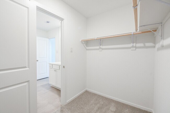 Building Photo - 6847 Flowering Ginger Ln