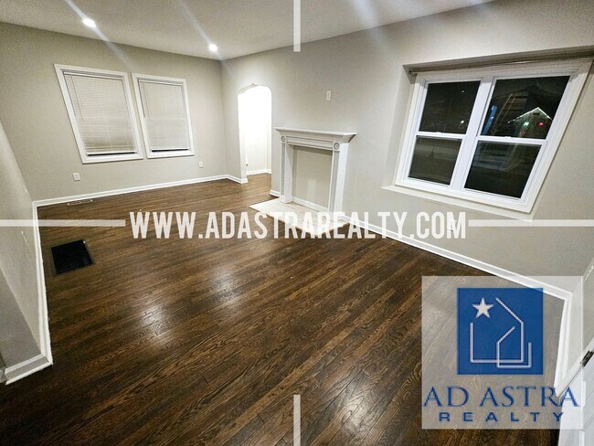 Building Photo - Beautiful 3 Bed 2 Bath Brick Home in KCMO!...