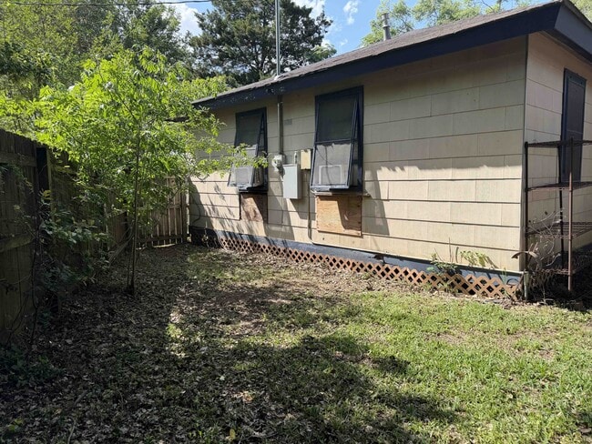 Building Photo - 1125 Perkins Rd