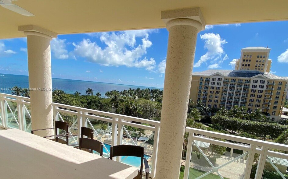 Building Photo - 430 Grand Bay Dr