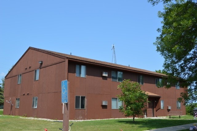 Building Photo - Meadow Bloom Apartments