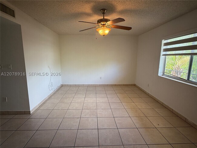 Building Photo - 8401 SW 107th Ave