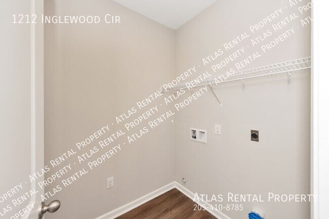 Building Photo - 1212 Inglewood Cir