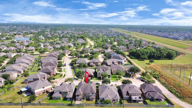 Building Photo - 6915 Moreleigh Branch Dr