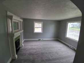 Building Photo - 227 W 3rd St