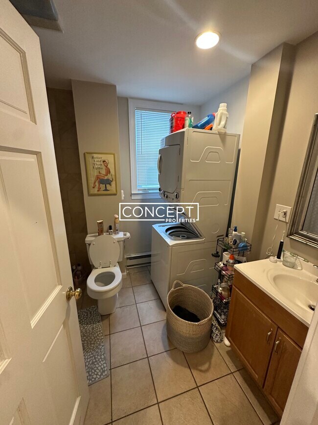 Building Photo - 66A Calumet St. Unit 2GC