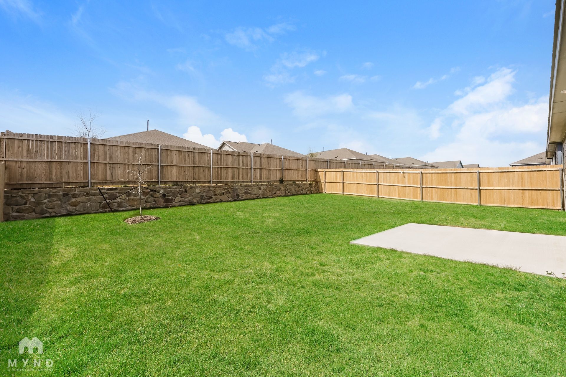 Building Photo - 2720 River Knl Ln