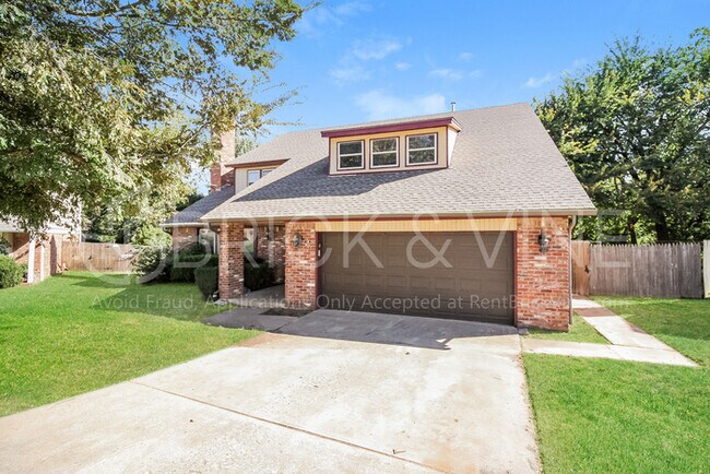 Primary Photo - 524 Canyon Rd