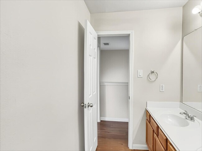 Building Photo - 3807 Liberty Square Trail