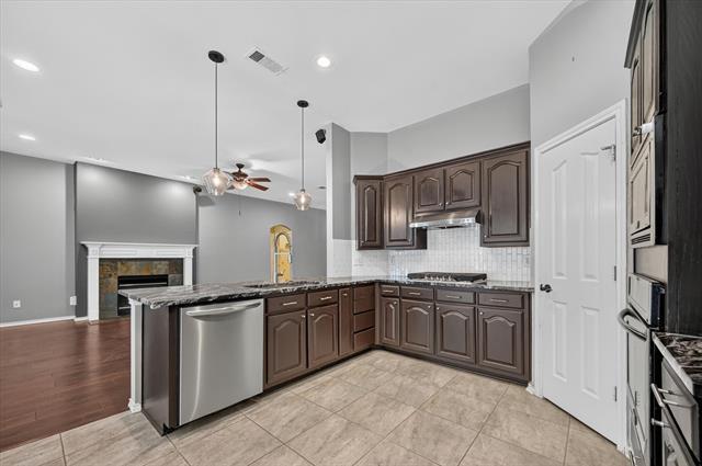 Building Photo - 2720 Windstone Way