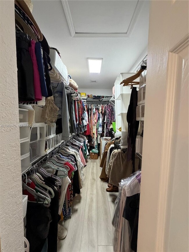 Building Photo - 6762 SW 157th Ct