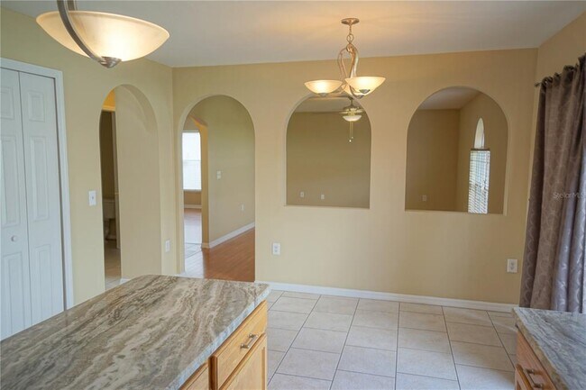 Building Photo - 10427 River Bream Dr