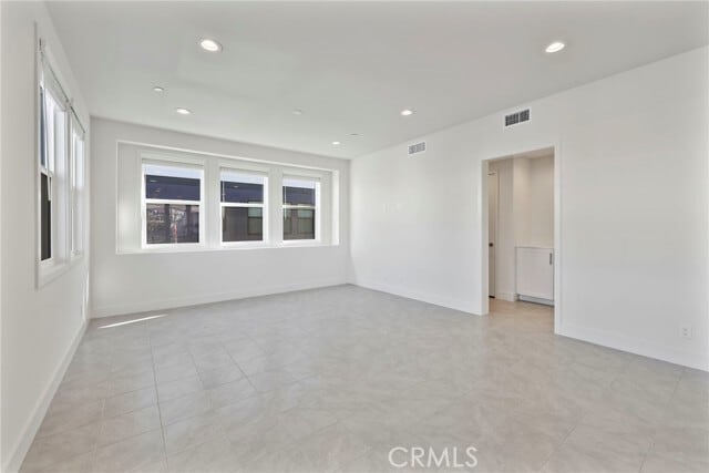 Building Photo - 19071 Main St