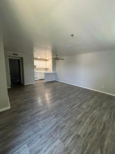 Interior Photo - Chelsea Manor is the place for you!