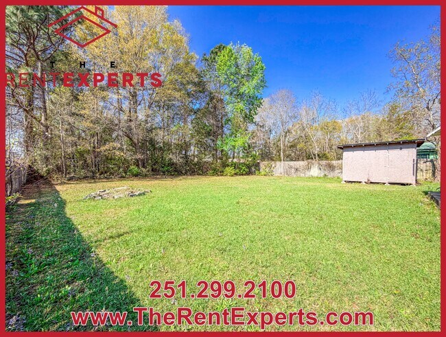 Building Photo - 784 Trailwood Dr E