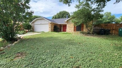 Building Photo - 3905 Windflower Ln
