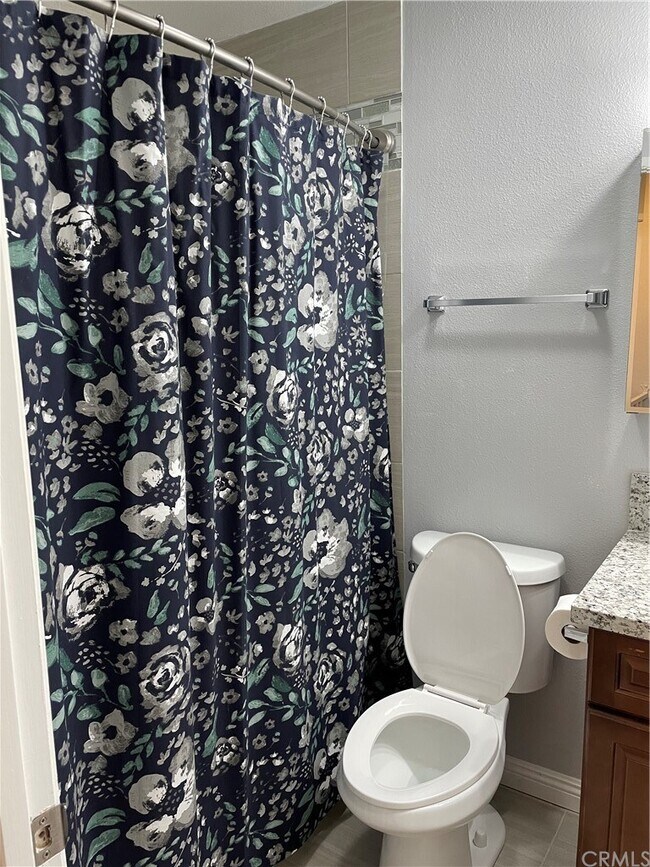 Building Photo - 139 Sinclair Ave