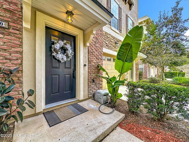 Building Photo - 4590 Capital Dome Dr