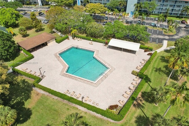 Building Photo - 1301 SW 134th Way
