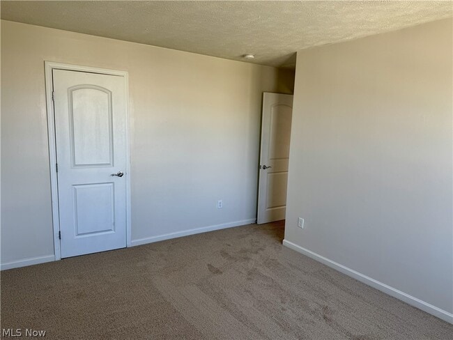 Building Photo - 6648 Park Pointe Ct