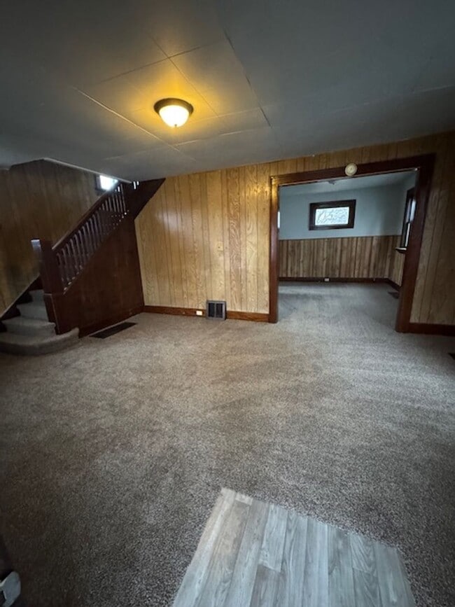 Building Photo - 3019 Weisser Park Ave