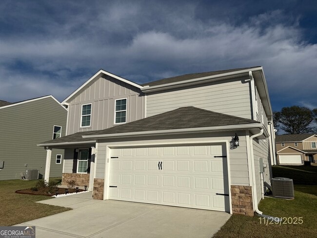 Building Photo - 148 Flowering Cherry St