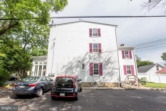 Building Photo - 34 S Clinton St