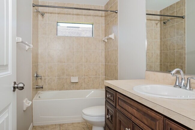 Building Photo - 203 San Casciano Ln