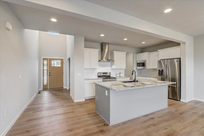 Building Photo - 986 Clover Lane, Deforest WI 53532