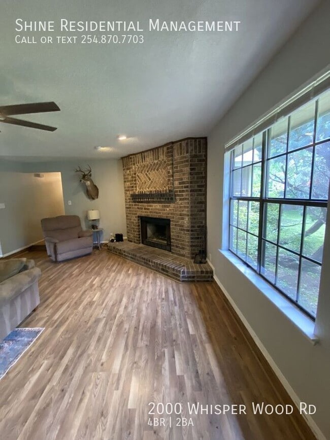 Building Photo - 2000 Whisper Wood Rd