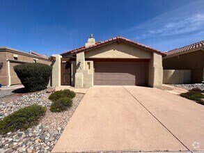Building Photo - Grand 3 Bedroom 2 Bathroom Home Located In...