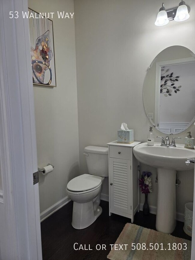 Building Photo - 53 Walnut Way