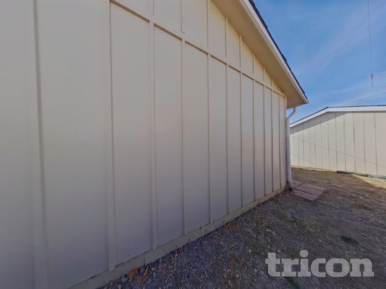 Building Photo - 1548 Glacier Dr