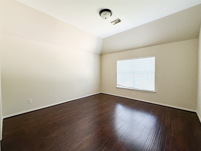 Building Photo - 1411 Flanders Field Ln