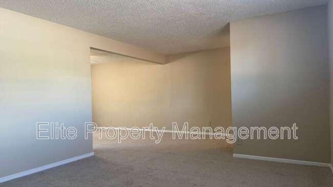 Building Photo - 8 Alan Shepard Rd